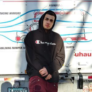 Meet your Posher, Charles